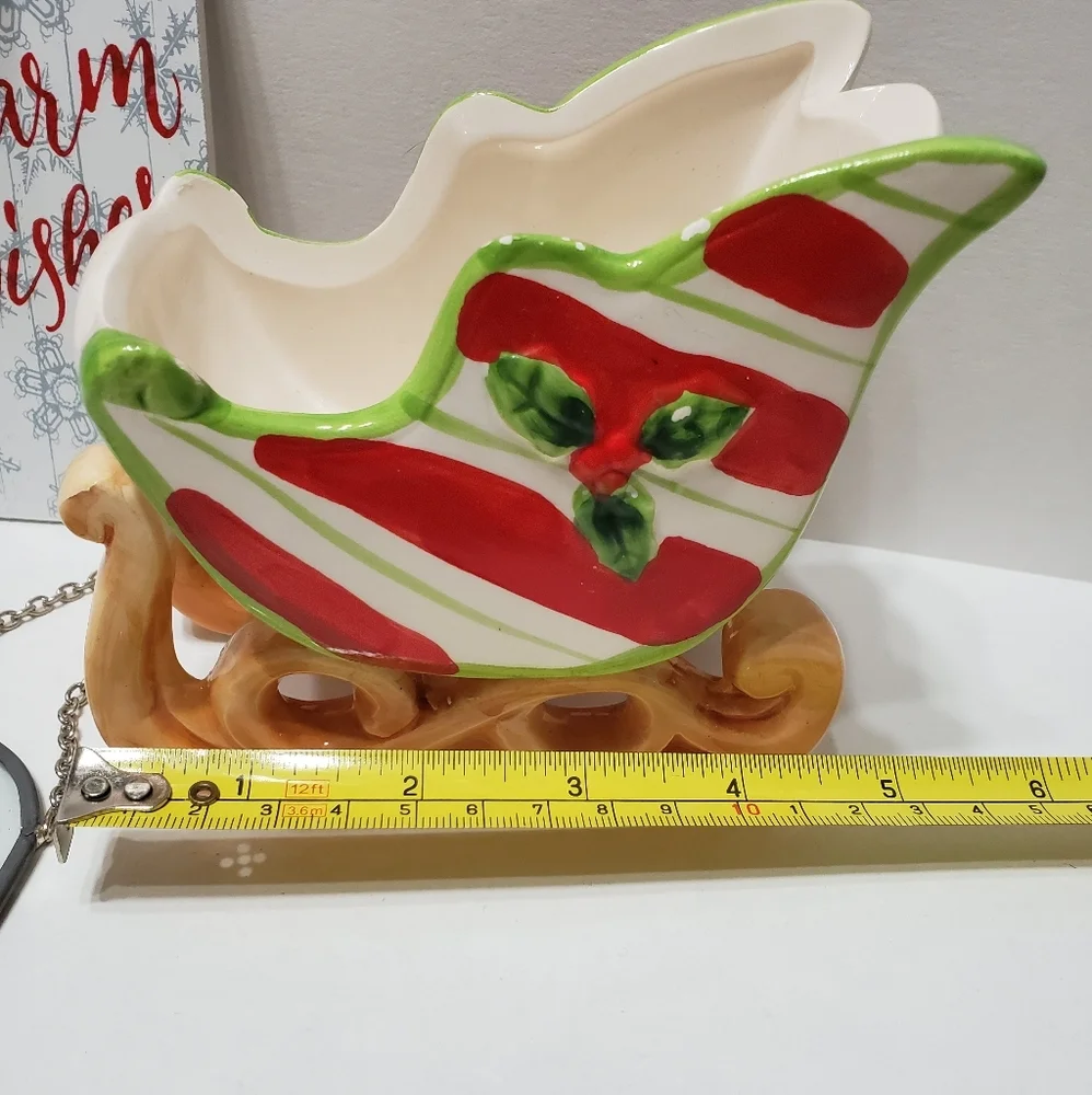 🛷🎄🎅 Christmas sleigh & ornaments